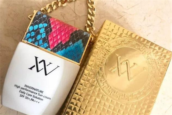 vn鉑金包防曬霜多少錢 韓國vn防曬霜價(jià)格 vn鉑金包防曬霜多少錢 韓國vn防曬霜價(jià)格