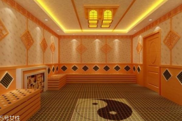 高溫瑜伽和汗蒸的區(qū)別 看看有什么不同 高溫瑜伽和汗蒸的區(qū)別 看看有什么不同