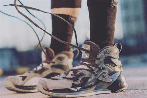 安踏運(yùn)動(dòng)鞋質(zhì)量怎么樣 性價(jià)比相當(dāng)高 安踏運(yùn)動(dòng)鞋質(zhì)量怎么樣 性價(jià)比相當(dāng)高