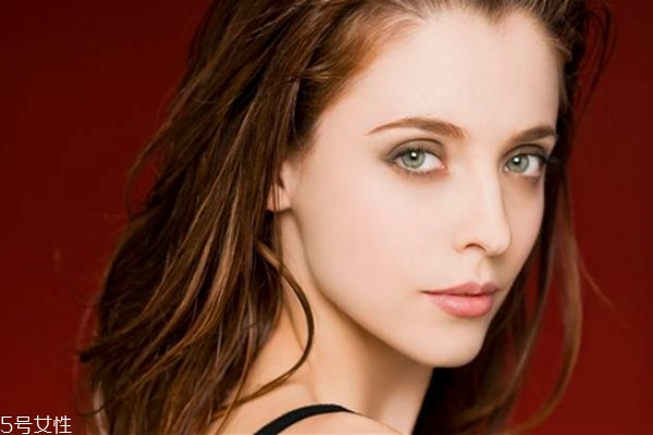 隆鼻假體取出會痛嗎 取隆鼻假體恢復(fù)過程