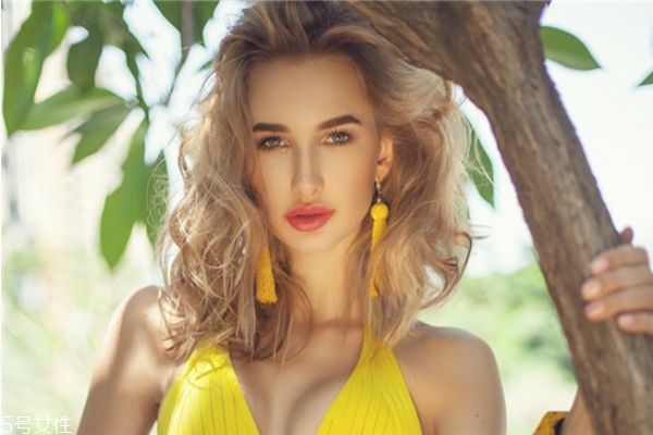 玻尿酸隆鼻外擴怎么辦 玻尿酸隆鼻會變寬嗎 玻尿酸隆鼻外擴怎么辦 玻尿酸隆鼻會變寬嗎