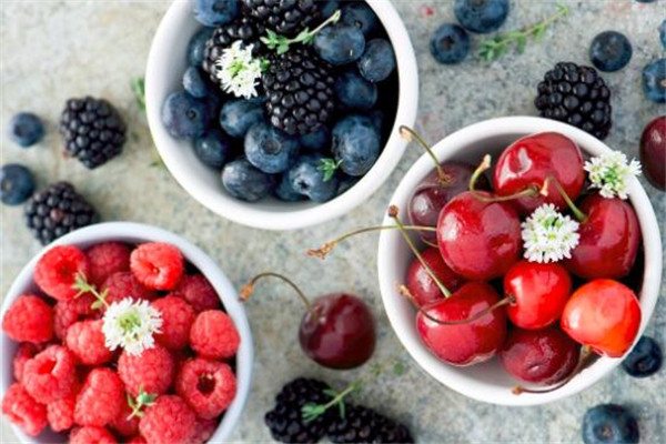 黑莓怎么吃 黑莓的作用 黑莓怎么吃 黑莓的作用