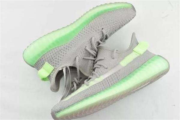 yeezy 350 true form lime實(shí)物諜照 椰子灰綠配色 yeezy 350 true form lime實(shí)物諜照 椰子灰綠配色