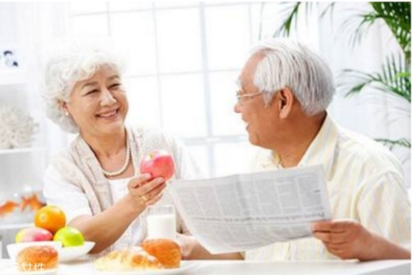 老年人需要補鈣嗎 中老年人補鈣的最佳時間 老年人需要補鈣嗎 中老年人補鈣的最佳時間