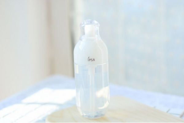 化妝液是什么 化妝液是什么時(shí)候用 化妝液是什么 化妝液是什么時(shí)候用