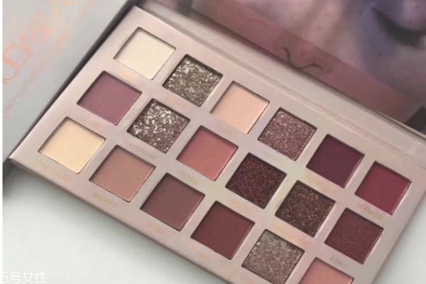 沙漠玫瑰眼影盤多少錢 沙漠玫瑰眼影盤教程 沙漠玫瑰眼影盤多少錢 沙漠玫瑰眼影盤教程