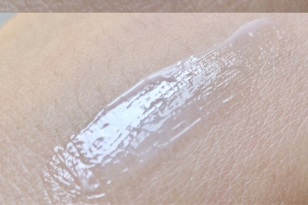 歐萊雅紫熨斗眼霜適合幾歲 眼霜適合年齡 歐萊雅紫熨斗眼霜適合幾歲 眼霜適合年齡