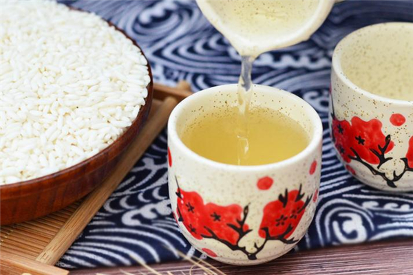 血糖高能喝黃酒嗎 不要過(guò)量飲酒 血糖高能喝黃酒嗎 不要過(guò)量飲酒