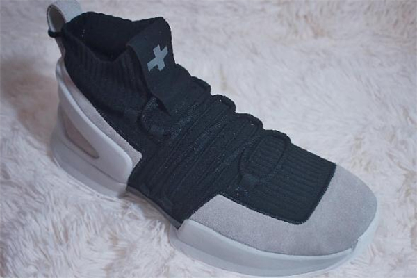 無中生有籃球鞋測評 國貨實(shí)戰(zhàn)好鞋