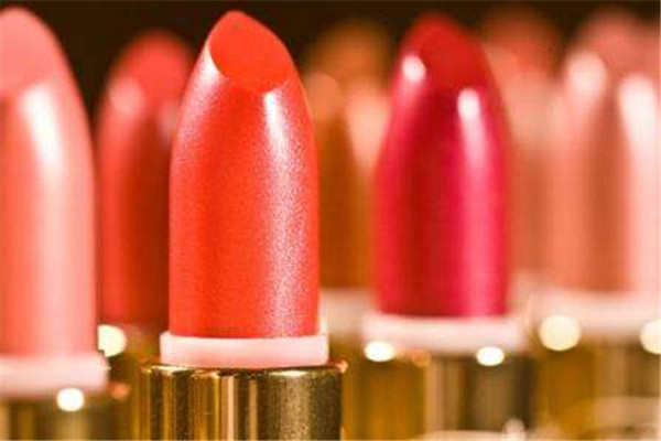 一支口紅可以用多久 口紅保質(zhì)期 一支口紅可以用多久 口紅保質(zhì)期