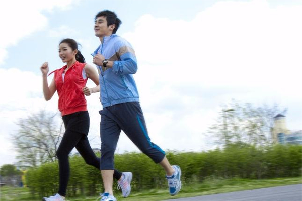 健身后便秘是什么原因 要注意補水 健身后便秘是什么原因 要注意補水