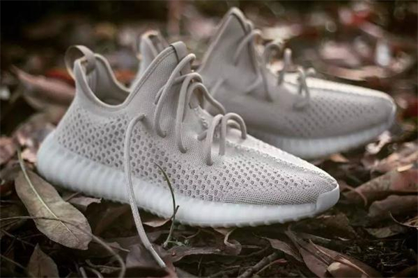 yeezy 350 v3發(fā)售時(shí)間 2019椰子350v3諜照 yeezy 350 v3發(fā)售時(shí)間 2019椰子350v3諜照