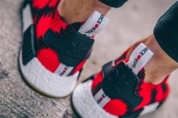 毒和nice買鞋哪個好 毒app和nice哪個更靠譜 毒和nice買鞋哪個好 毒app和nice哪個更靠譜