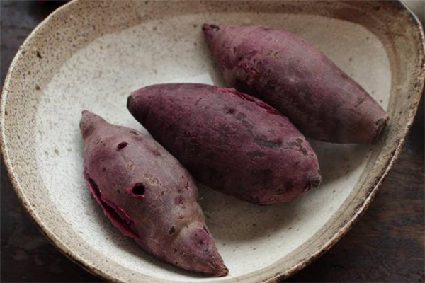 紫薯是粗糧嗎 有益身體健康 紫薯是粗糧嗎 有益身體健康