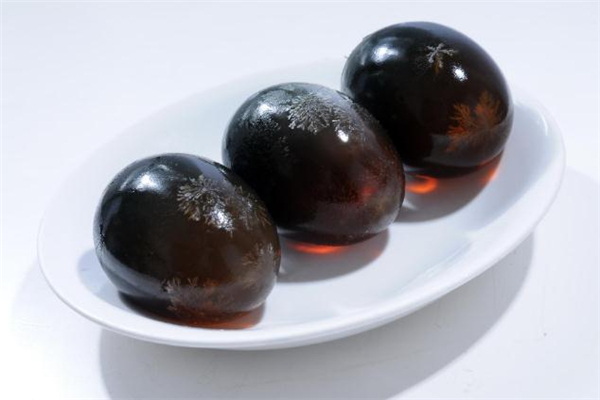 皮蛋可以放冰箱冷藏嗎 皮蛋保鮮方法 皮蛋可以放冰箱冷藏嗎 皮蛋保鮮方法