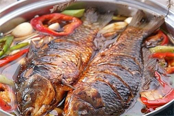夏季應(yīng)該食什么魚類 夏季吃什么魚好 夏季應(yīng)該食什么魚類 夏季吃什么魚好