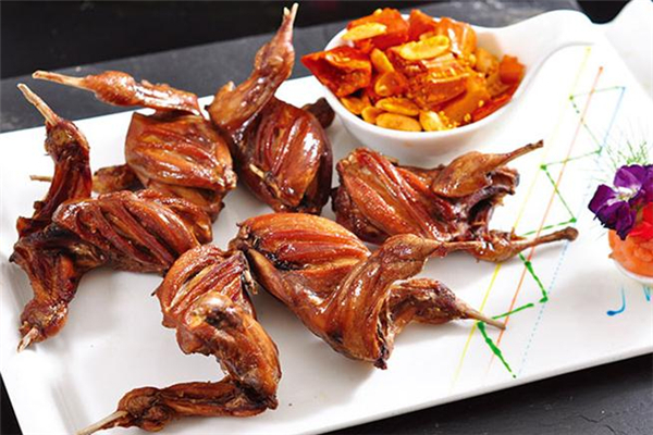 鵪鶉肉補(bǔ)腎嗎 鵪鶉燉什么湯補(bǔ)腎 鵪鶉肉補(bǔ)腎嗎 鵪鶉燉什么湯補(bǔ)腎