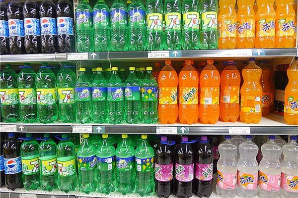 碳酸飲料的好處與壞處 原因是這樣 碳酸飲料的好處與壞處 原因是這樣