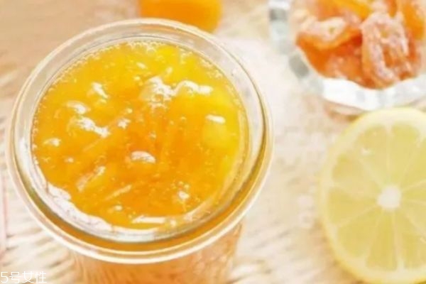 冰糖金桔的功效 金桔營養(yǎng)價(jià)值及功效 冰糖金桔的功效 金桔營養(yǎng)價(jià)值及功效