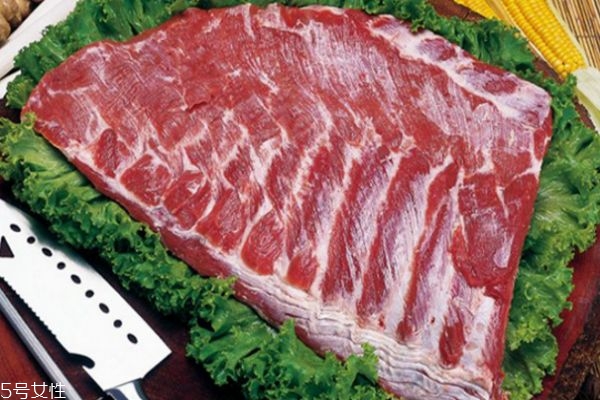 羊肉什么部位適合燉湯 羊的各個(gè)部位分別適合哪種吃法 羊肉什么部位適合燉湯 羊的各個(gè)部位分別適合哪種吃法