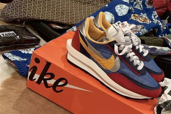 sacai聯(lián)名nike ldwaffle多少錢 市價已破4k sacai聯(lián)名nike ldwaffle多少錢 市價已破4k