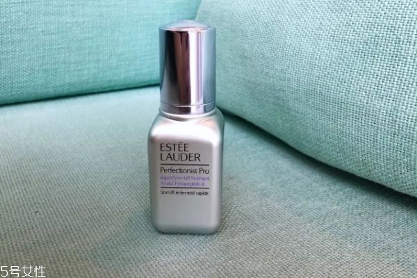 線雕精華是早晚用嗎 線雕精華使用方法 線雕精華是早晚用嗎 線雕精華使用方法