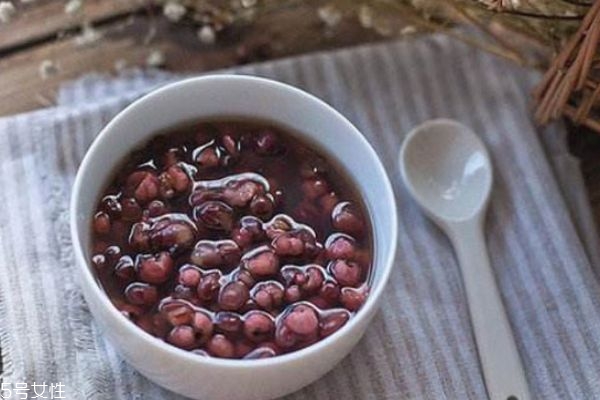 紅豆薏仁粥能天天喝嗎 薏米紅豆粥多久喝一次 紅豆薏仁粥能天天喝嗎 薏米紅豆粥多久喝一次