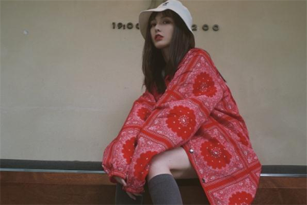 1807腰果花外套多少錢 1807腰果花教練夾克價格 1807腰果花外套多少錢 1807腰果花教練夾克價格