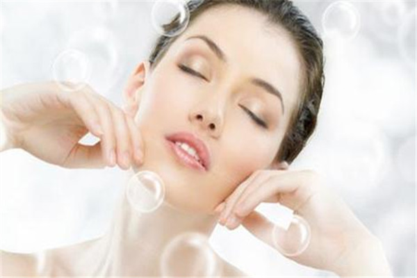 補水噴霧的好處是什么 好處是這樣 補水噴霧的好處是什么 好處是這樣