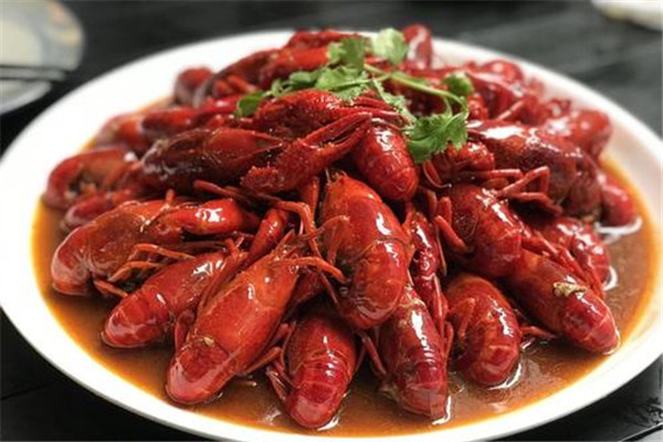 小龍蝦用鹽和醋泡多久 小龍蝦怎么處理 小龍蝦用鹽和醋泡多久 小龍蝦怎么處理