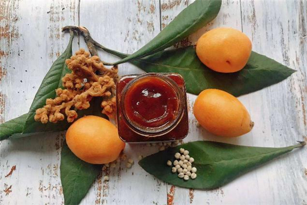 枇杷膏可以帶上飛機(jī)嗎 枇杷膏能托運(yùn)嗎 枇杷膏可以帶上飛機(jī)嗎 枇杷膏能托運(yùn)嗎