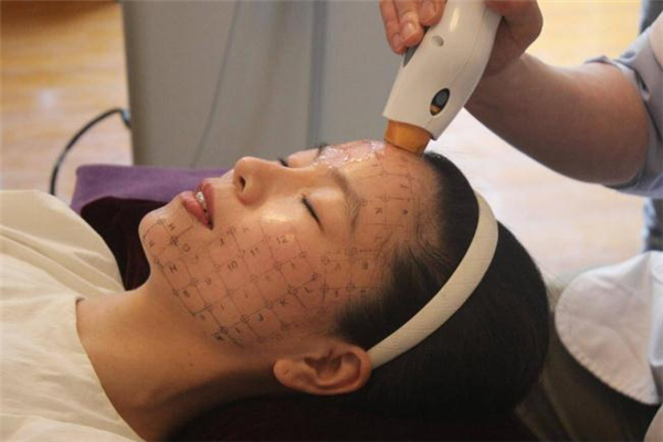 熱瑪吉會(huì)導(dǎo)致面部僵硬嗎 熱瑪吉的維持時(shí)間