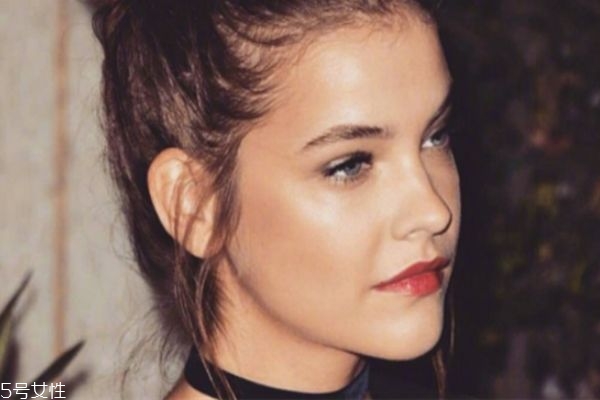 膨體隆鼻老了會(huì)怎樣 關(guān)于隆鼻你必須知道 膨體隆鼻老了會(huì)怎樣 關(guān)于隆鼻你必須知道