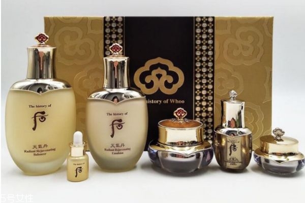 天氣丹眼霜和面霜怎么區(qū)分 天氣丹眼霜和面霜用法 天氣丹眼霜和面霜怎么區(qū)分 天氣丹眼霜和面霜用法