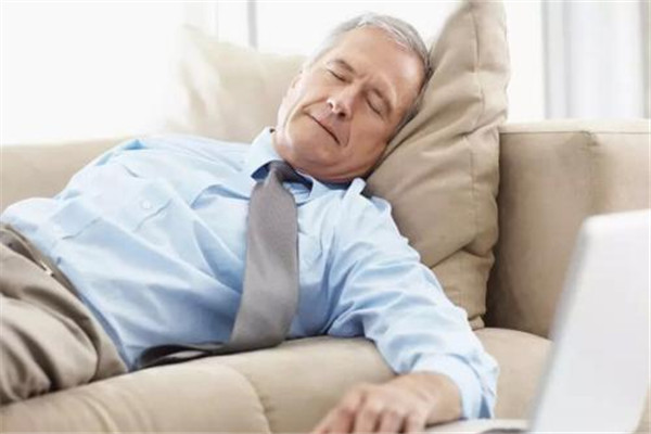 老年人失眠怎么辦 老年人失眠怎么治療 老年人失眠怎么辦 老年人失眠怎么治療