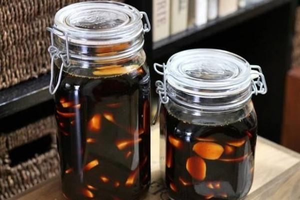 醋泡姜的醋能反復(fù)用嗎 失去營養(yǎng)價(jià)值 醋泡姜的醋能反復(fù)用嗎 失去營養(yǎng)價(jià)值