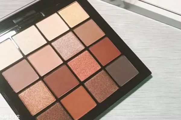 nyx16色眼影真假如何辨別 nyx16色眼影畫(huà)法 nyx16色眼影真假如何辨別 nyx16色眼影畫(huà)法