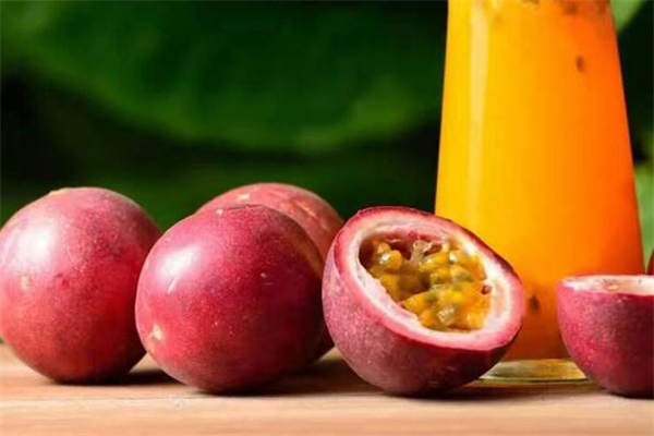 百香果和荔枝可以一起吃嗎 維生素含量豐富 百香果和荔枝可以一起吃嗎 維生素含量豐富