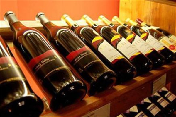 紅酒一般多少錢一瓶 紅酒的價格是多少 紅酒一般多少錢一瓶 紅酒的價格是多少