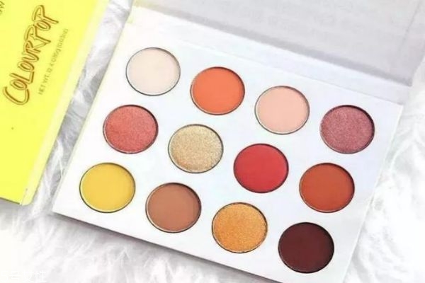 暖調(diào)多色眼影盤有哪些 日常必備的多色眼影盤盤點(diǎn) 暖調(diào)多色眼影盤有哪些 日常必備的多色眼影盤盤點(diǎn)