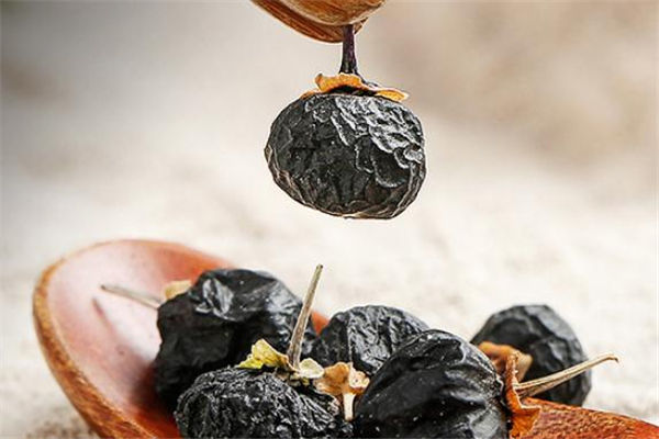 怎么判斷黑枸杞是否過期 黑枸杞過期是什么樣子 怎么判斷黑枸杞是否過期 黑枸杞過期是什么樣子