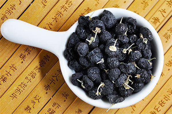 吃黑枸杞舌頭會(huì)發(fā)黑嗎 吃黑枸杞舌頭發(fā)紫正常嗎 吃黑枸杞舌頭會(huì)發(fā)黑嗎 吃黑枸杞舌頭發(fā)紫正常嗎