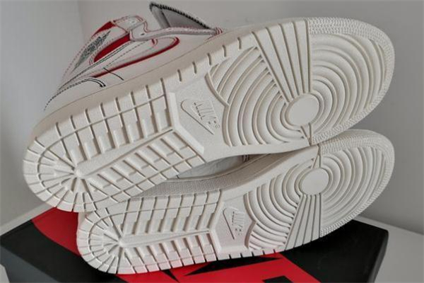 aj1兔八哥手稿開箱評測 aj1兔八哥手稿實(shí)物圖片