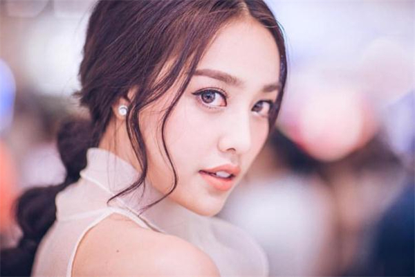 白瓷娃娃可以祛斑嗎 白瓷娃娃祛斑效果好嗎 白瓷娃娃可以祛斑嗎 白瓷娃娃祛斑效果好嗎