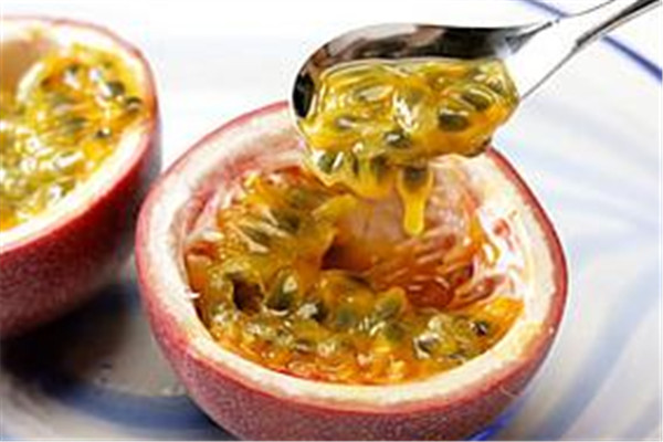 吃百香果會(huì)便秘嗎 百香果的功效 吃百香果會(huì)便秘嗎 百香果的功效