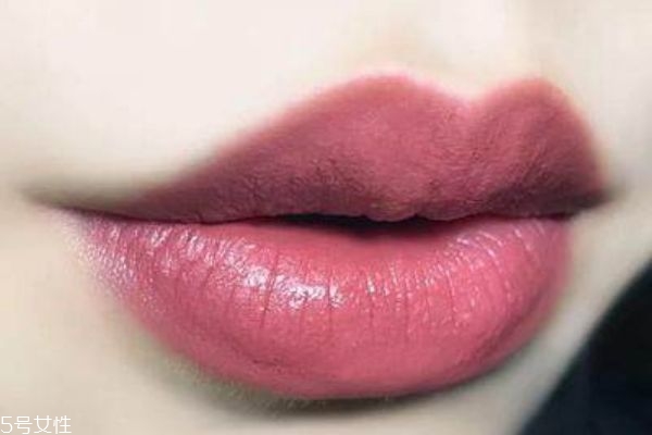 干玫瑰色口紅哪個(gè)牌子最好看 好看的干枯玫瑰色口紅 干玫瑰色口紅哪個(gè)牌子最好看 好看的干枯玫瑰色口紅
