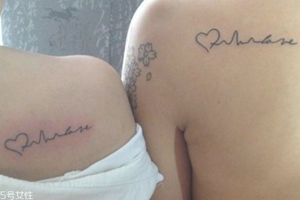 情侶紋什么圖案好 情侶紋身手腕小圖案 情侶紋什么圖案好 情侶紋身手腕小圖案