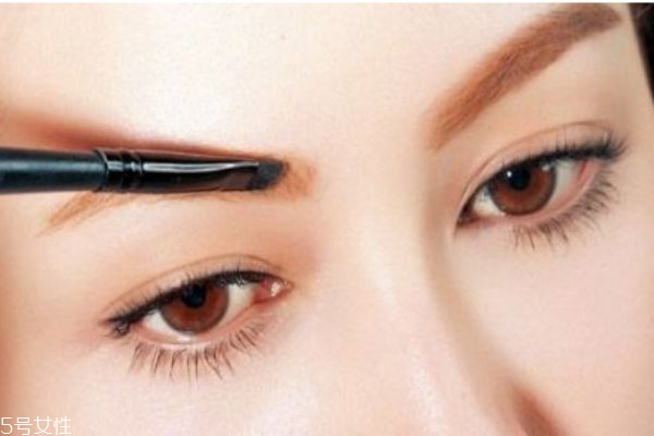 激光洗眉有紅印多久會消 激光洗眉術(shù)后有紅印怎樣護理