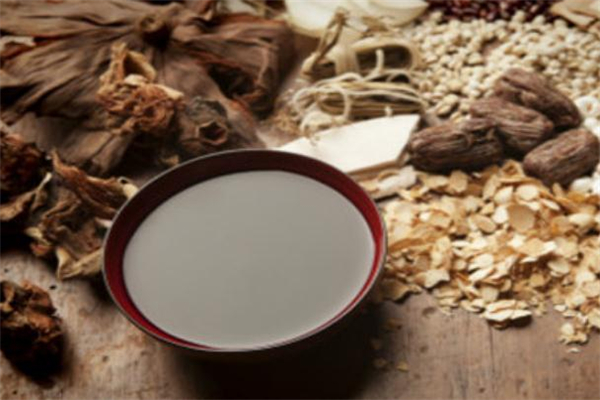 吃中藥減肥會(huì)反彈嗎 中藥減肥有副作用嗎 吃中藥減肥會(huì)反彈嗎 中藥減肥有副作用嗎