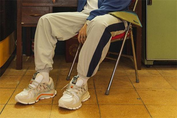 李寧烈駿ace值得入手嗎 烈駿ace值得買(mǎi)嗎 李寧烈駿ace值得入手嗎 烈駿ace值得買(mǎi)嗎